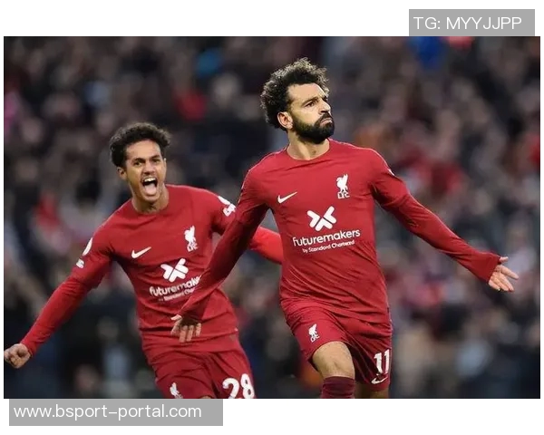 欧联杯精彩对决那不勒斯逆转利物浦神扑瞬间引爆全场集锦