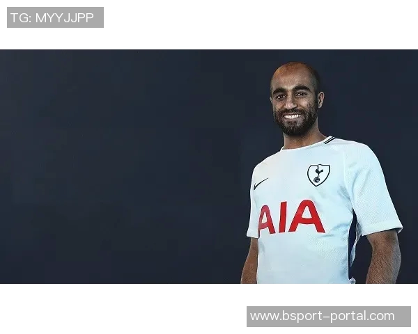 欧冠激战巴萨与热刺握手言和一场平局引发全场热议