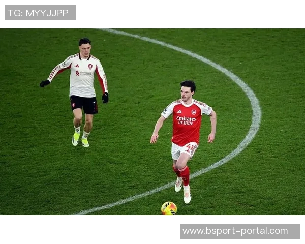 足总杯惊天逆转巴黎圣日耳曼大胜阿森纳引发争议判罚热议