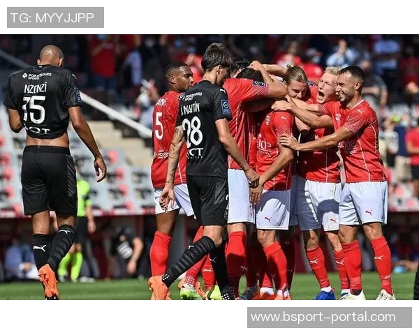 国王杯精彩对决拜仁强势3-0战胜曼城全场回顾与精彩瞬间