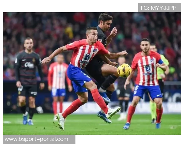 国王杯激战巴萨与马竞平局点球大战引发全场热烈反响