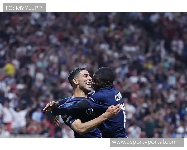 国王杯激战巴黎圣日耳曼与热刺平局红牌事件引发全场热议与十大精彩进球回顾